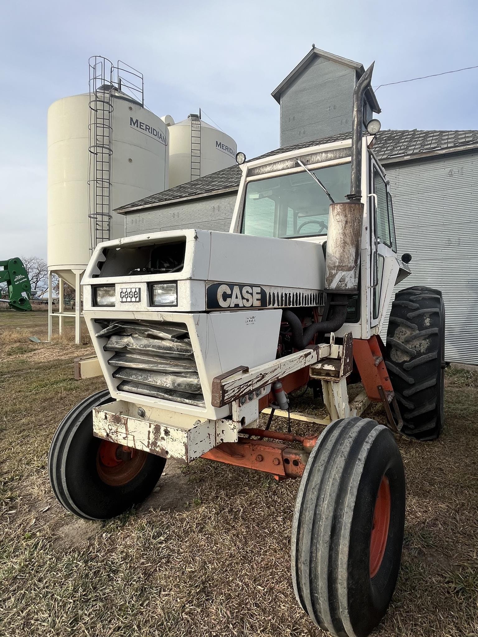 J.I. Case 2090 Equipment Image0