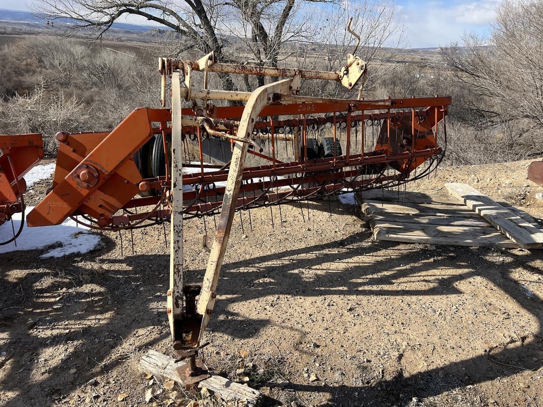 Image of J.I. Case 281 Primary image