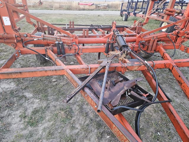 Image of J.I. Case 324 equipment image 1