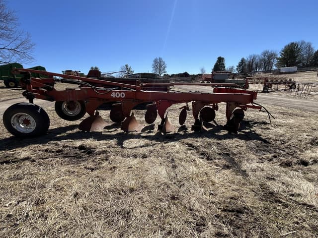 Image of J.I. Case 400 equipment image 2