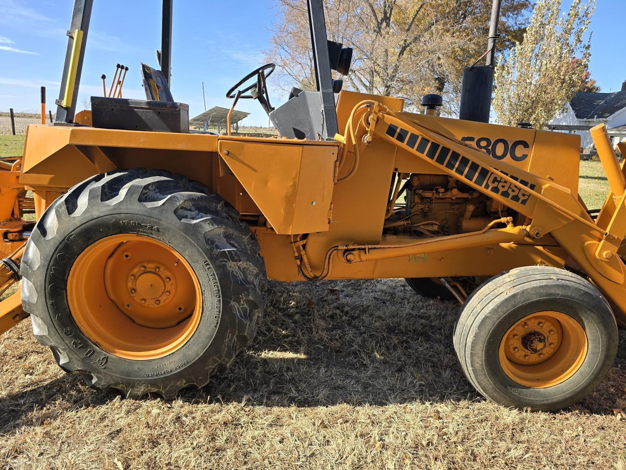 J.I. Case 580C Equipment Image0