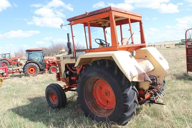 Image of J.I. Case 830 equipment image 1