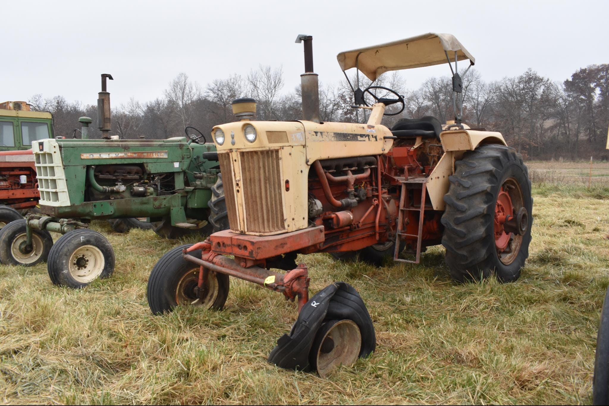 J.I. Case 930 Equipment Image0