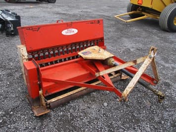 Main image Rogers 548
