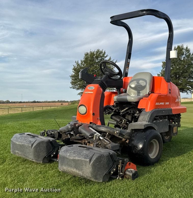 Jacobsen Eclipse 322 Equipment Image0