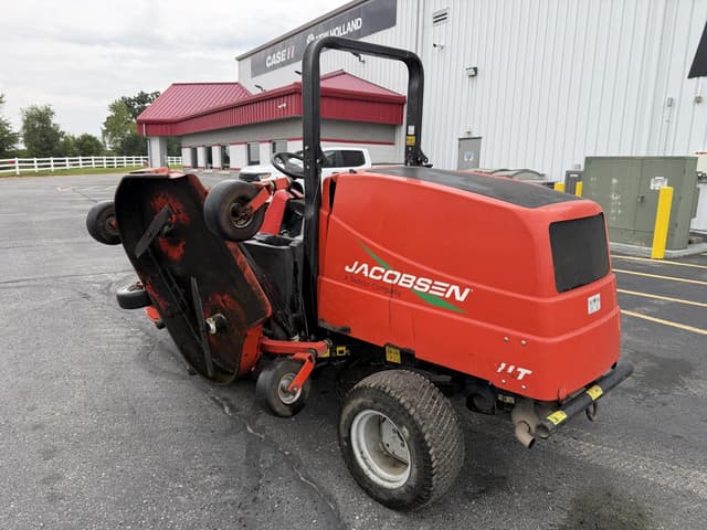 Image of Jacobsen R311T equipment image 2