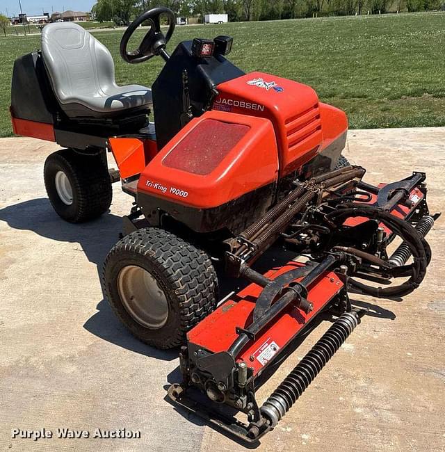 Image of Jacobsen Tri-King 1900D equipment image 2