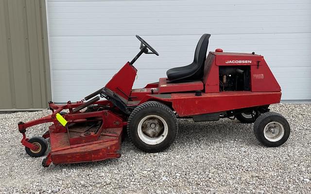 Image of Jacobsen Turfcat T422D equipment image 3