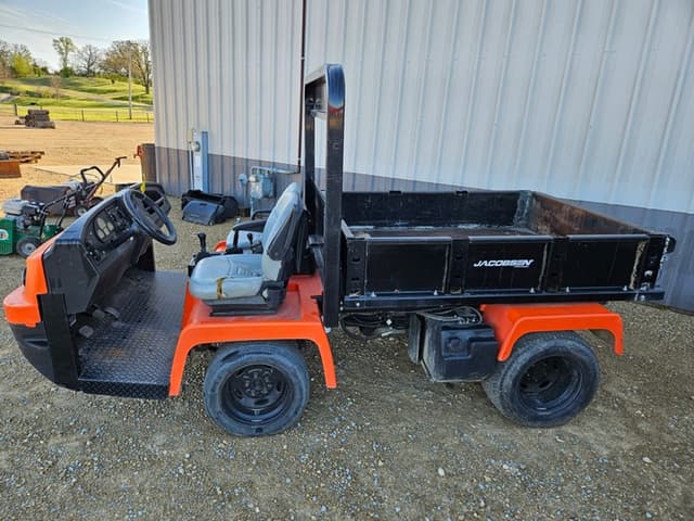 Image of Jacobsen Truckster XD equipment image 1