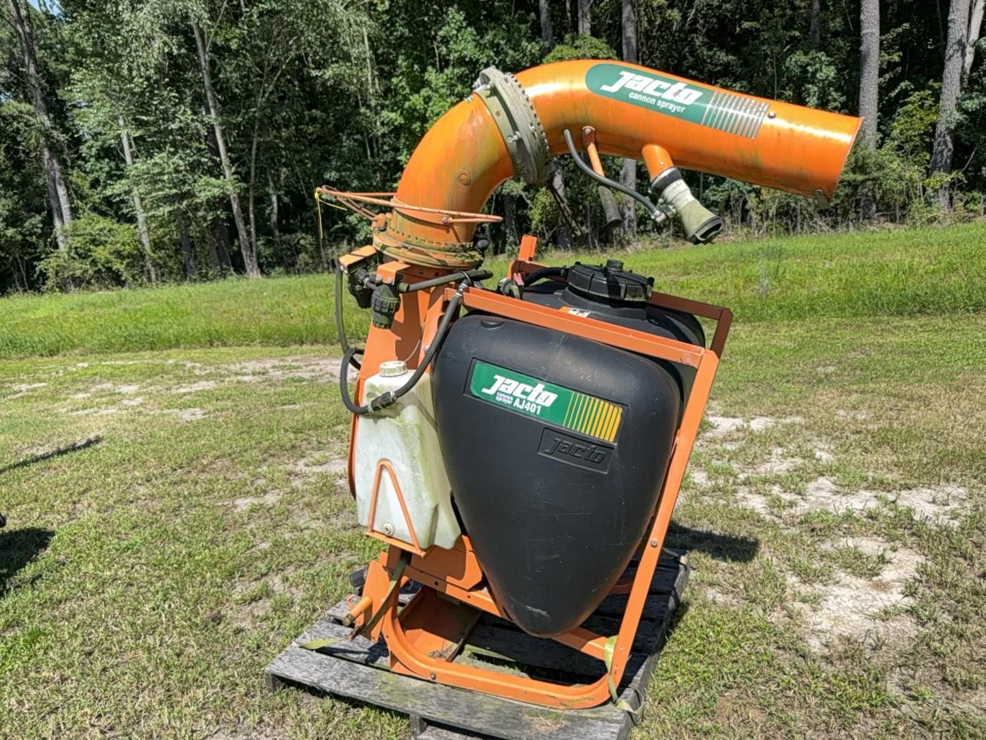 Main image Jacto AJ401