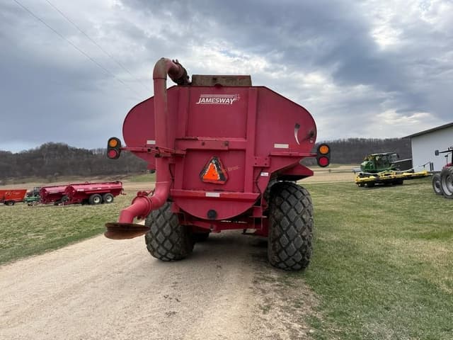 Image of Jamesway 5600 equipment image 4