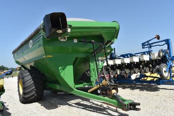 Main image J&M 1050