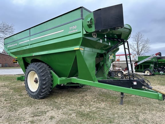 J&M 1150 Equipment Image0