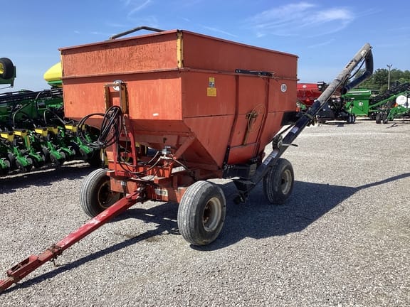 J&M 250-7 Equipment Image0