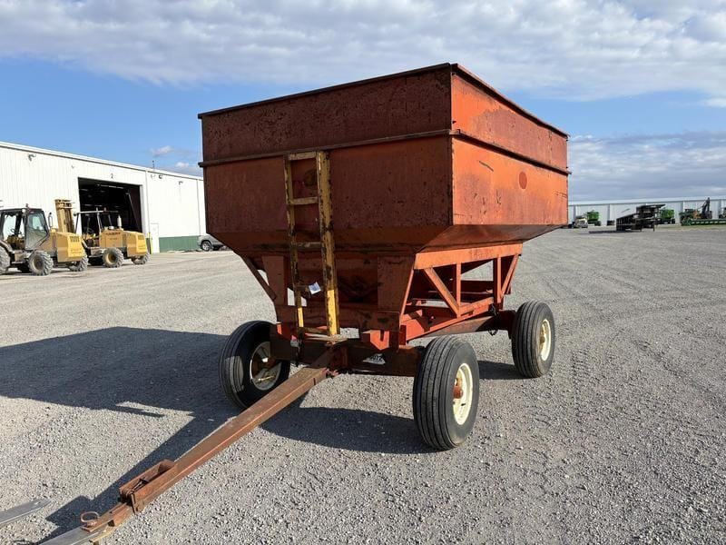 J&M 250-7 Equipment Image0