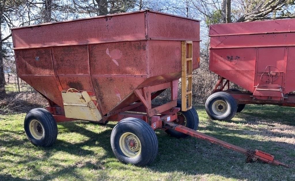 J&M 250 Equipment Image0