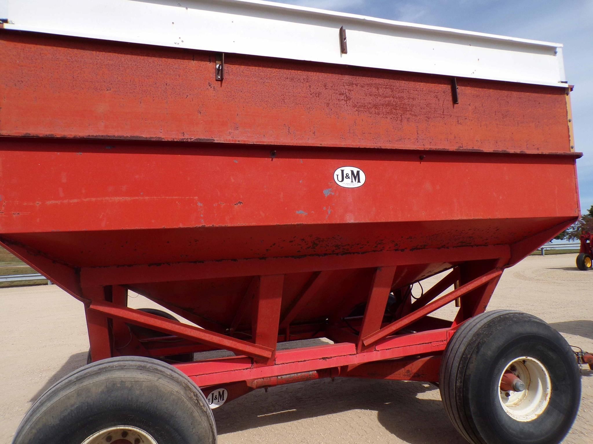 J&M 350 Equipment Image0