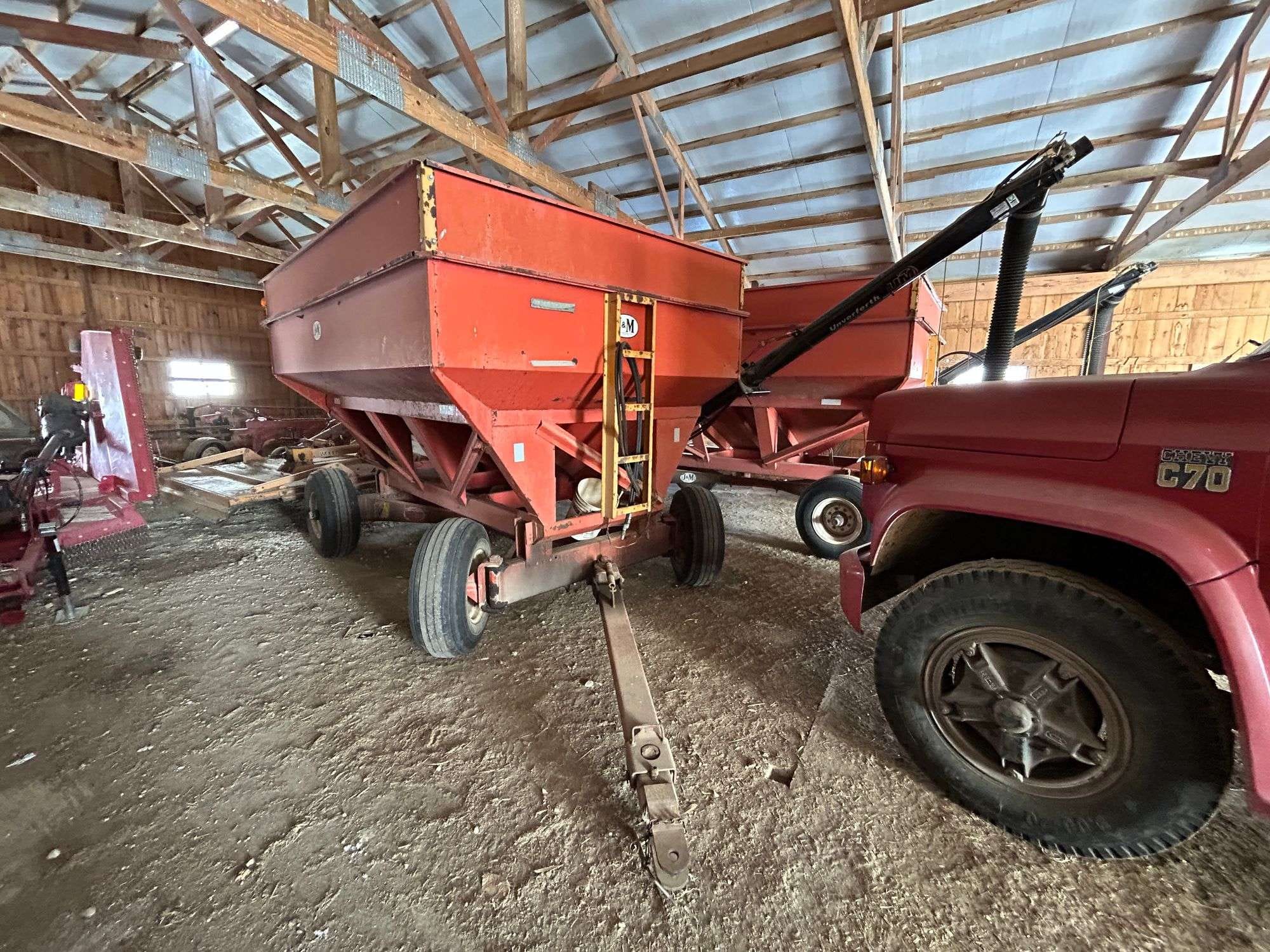 J&M 350 Equipment Image0