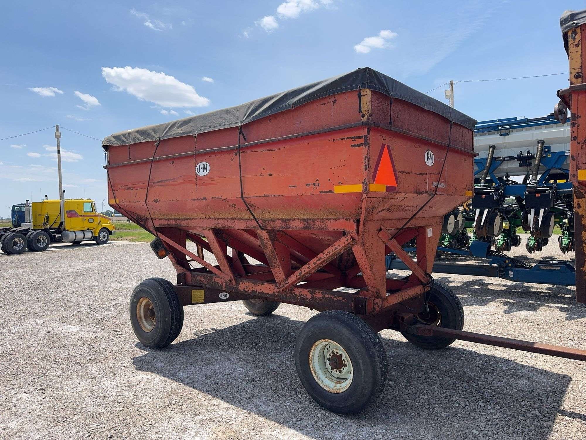 J&M 350 Equipment Image0