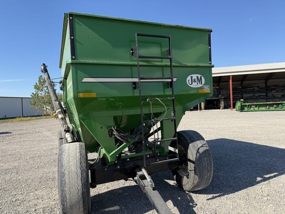 J&M 385 Equipment Image0