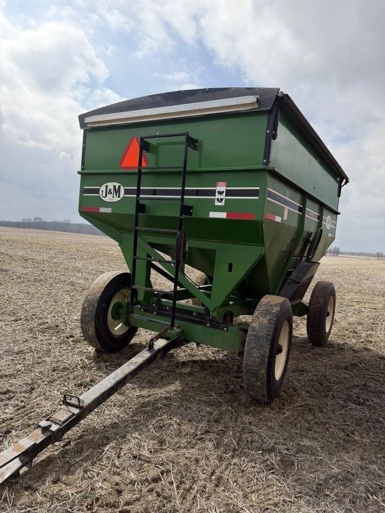 J&M 385 Equipment Image0