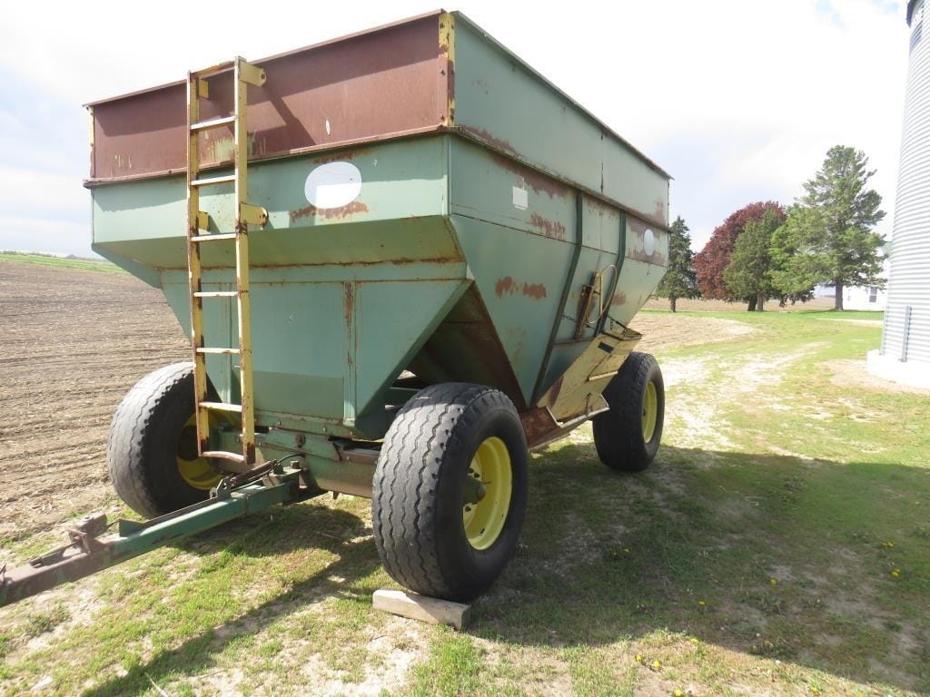 J&M 500 Equipment Image0