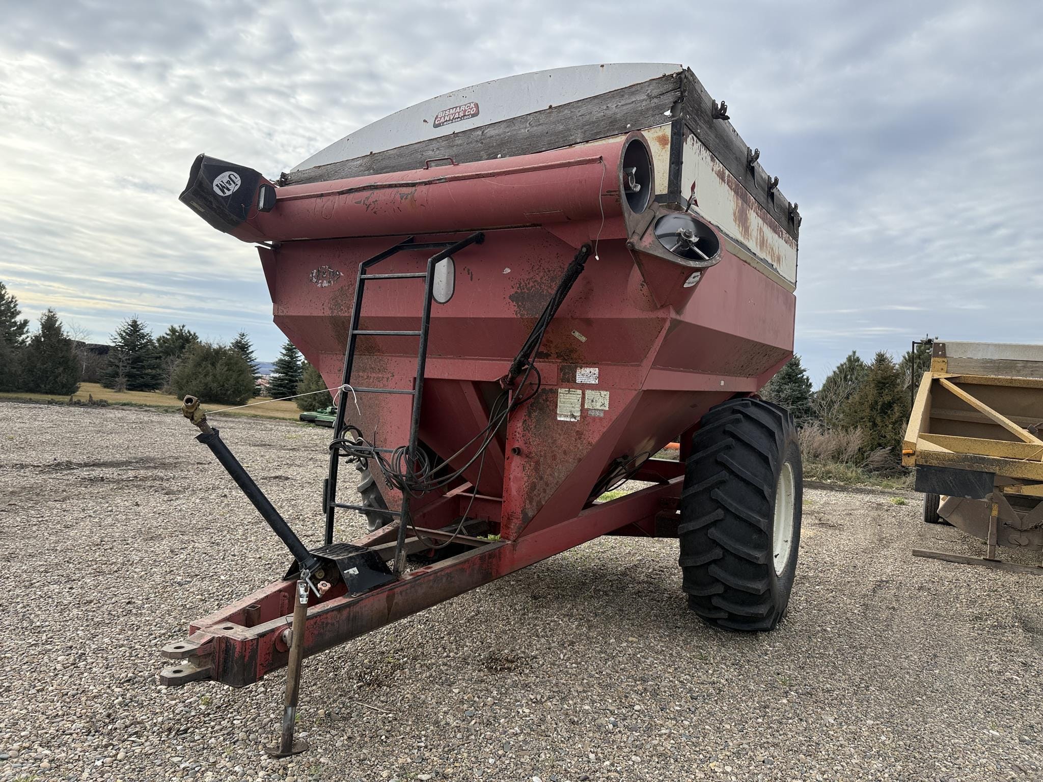 J&M 500 Equipment Image0