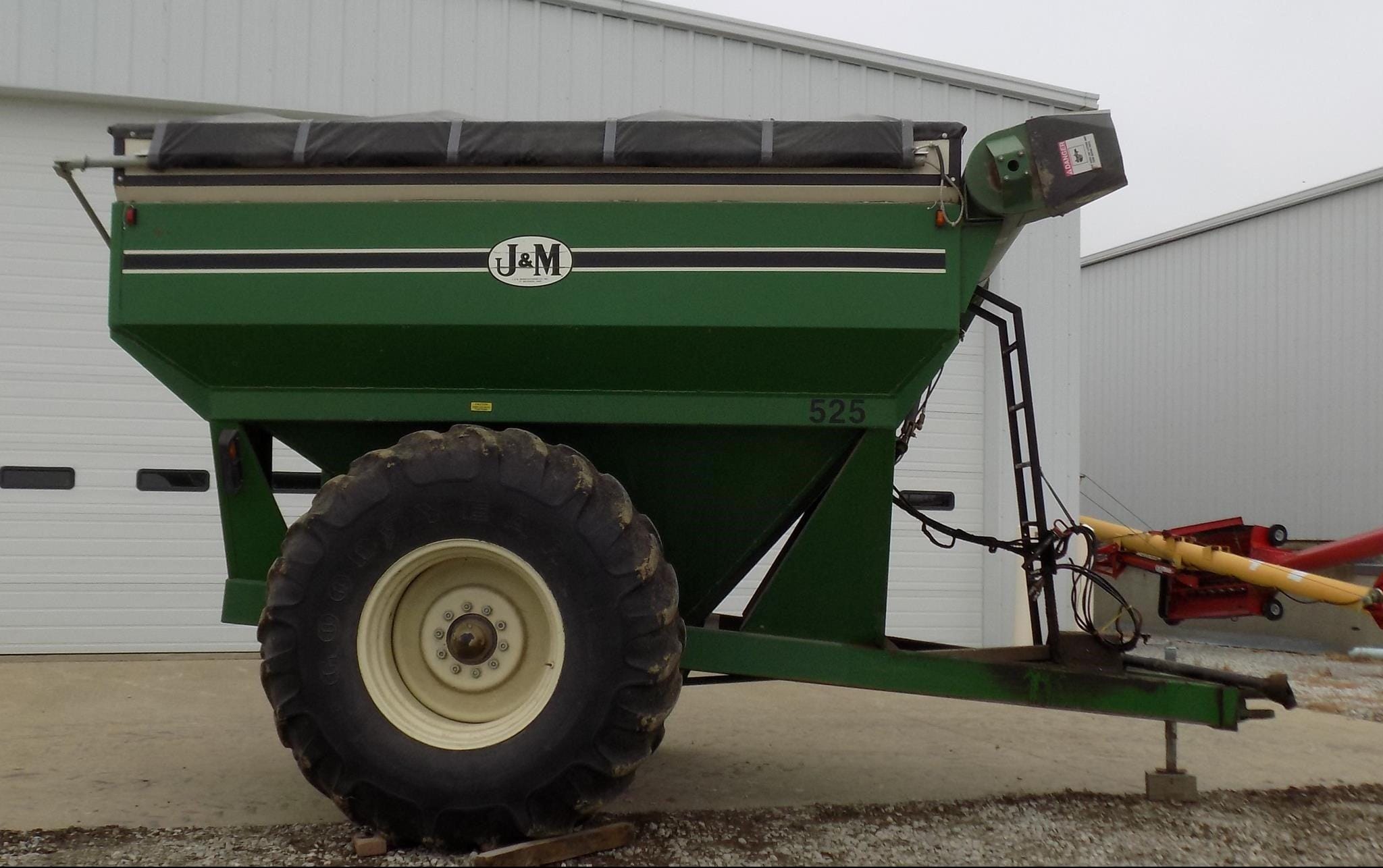 J&M 525-14 Equipment Image0