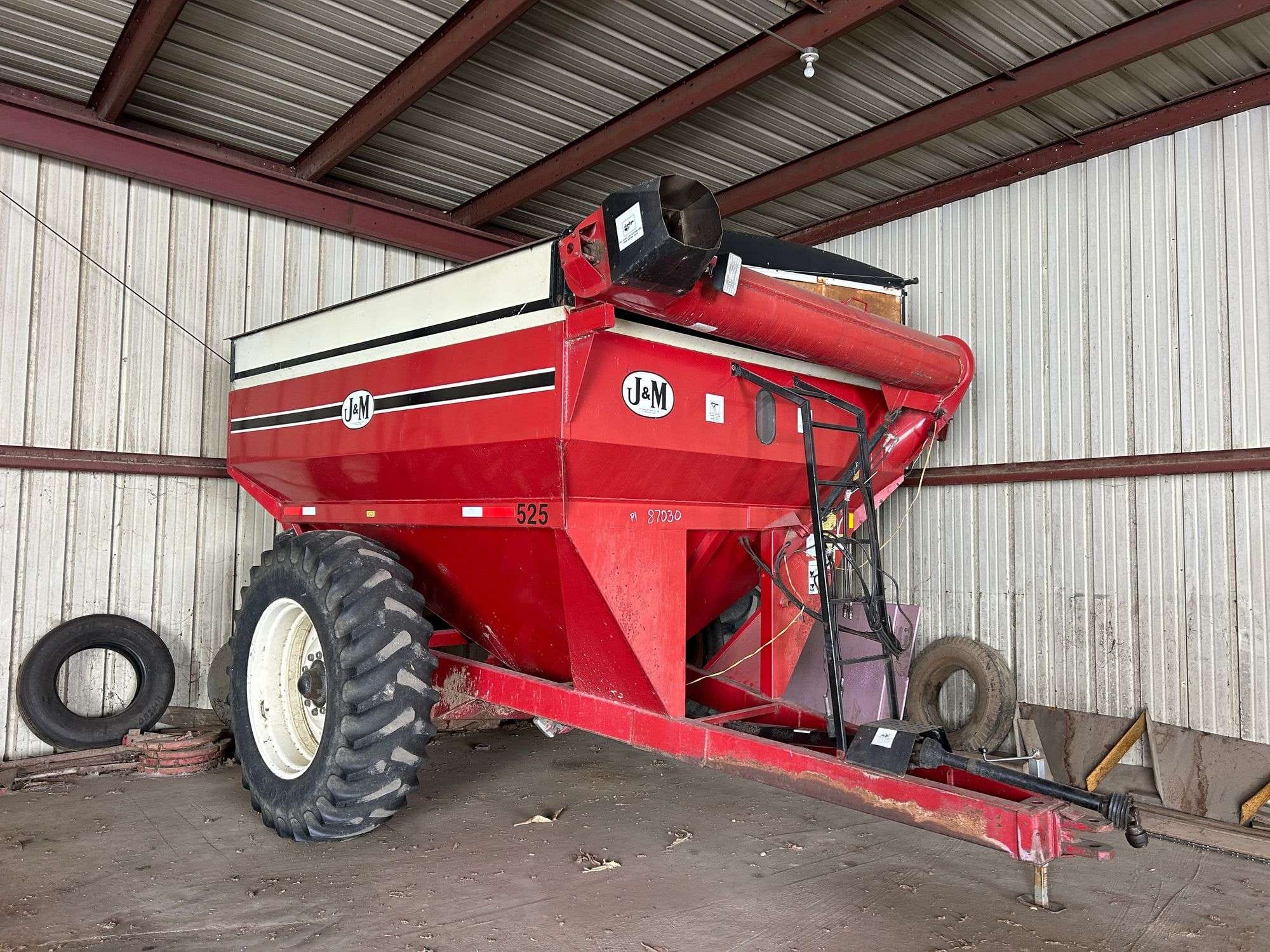 J&M 525 Equipment Image0