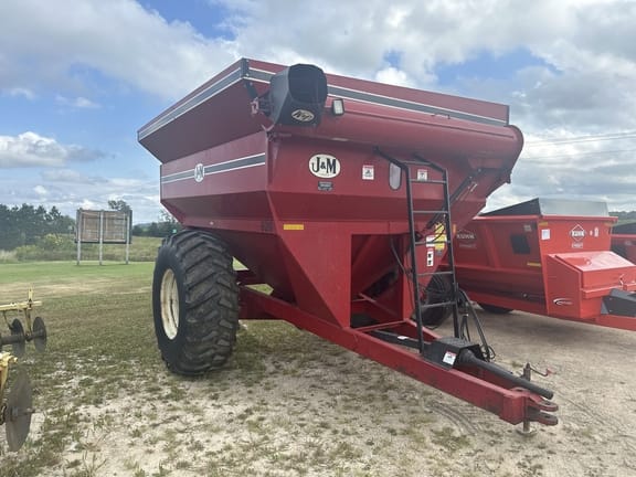 J&M 620 Equipment Image0