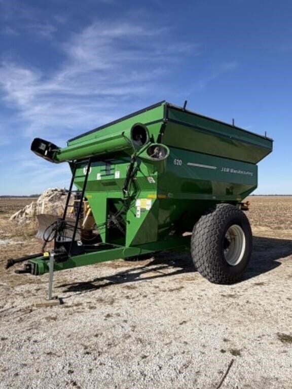 J&M 620 Equipment Image0