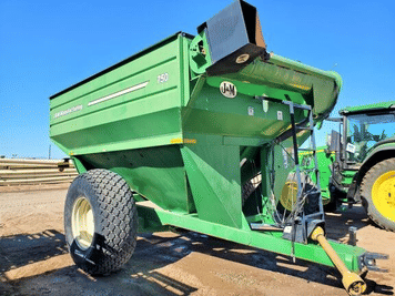 Main image J&M 750