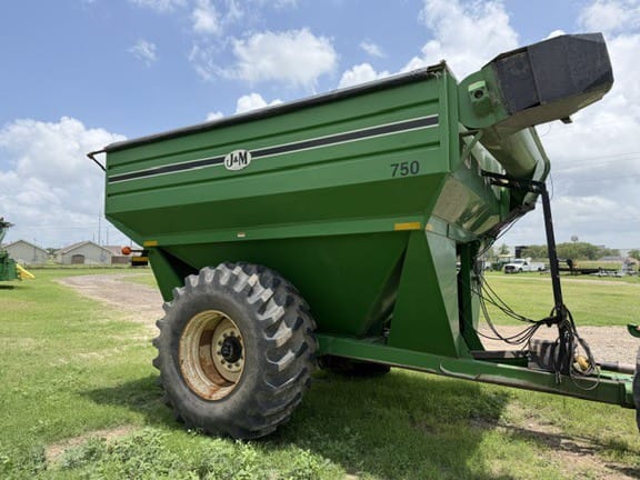 J&M 750-18 Equipment Image0