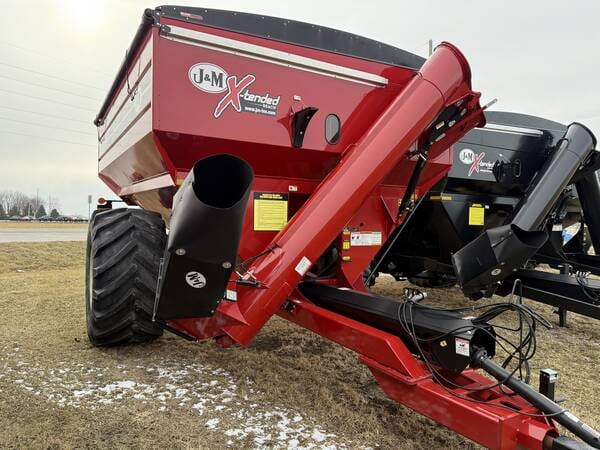 J&M 812-18 Equipment Image0