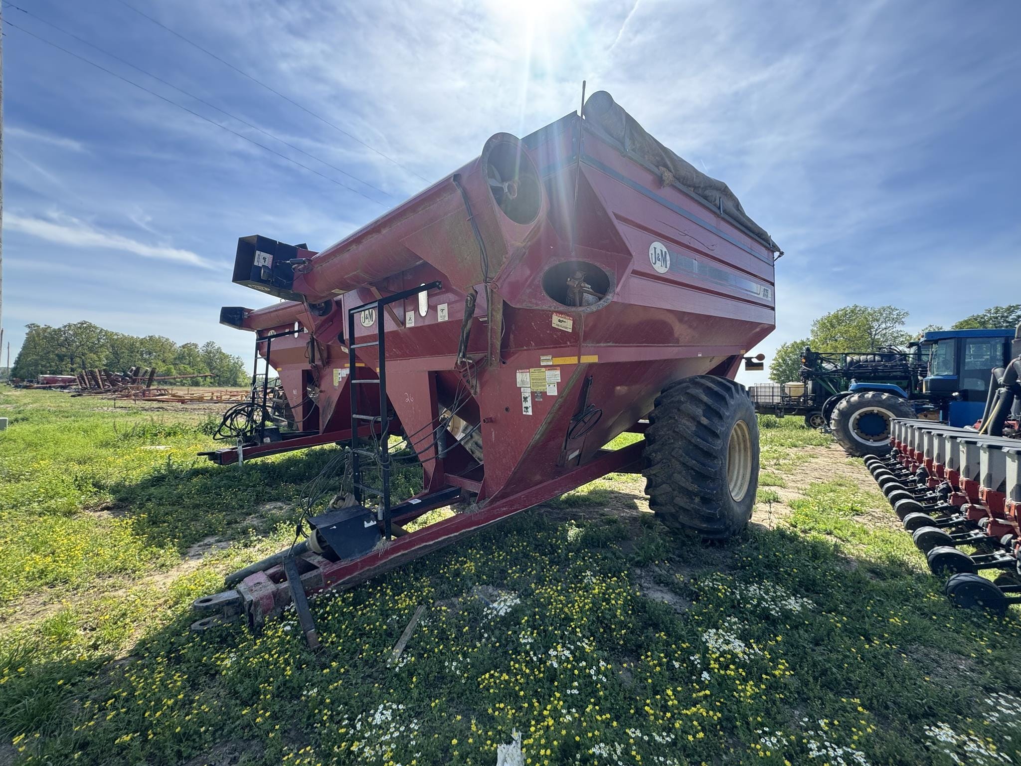 J&M 875-18 Equipment Image0