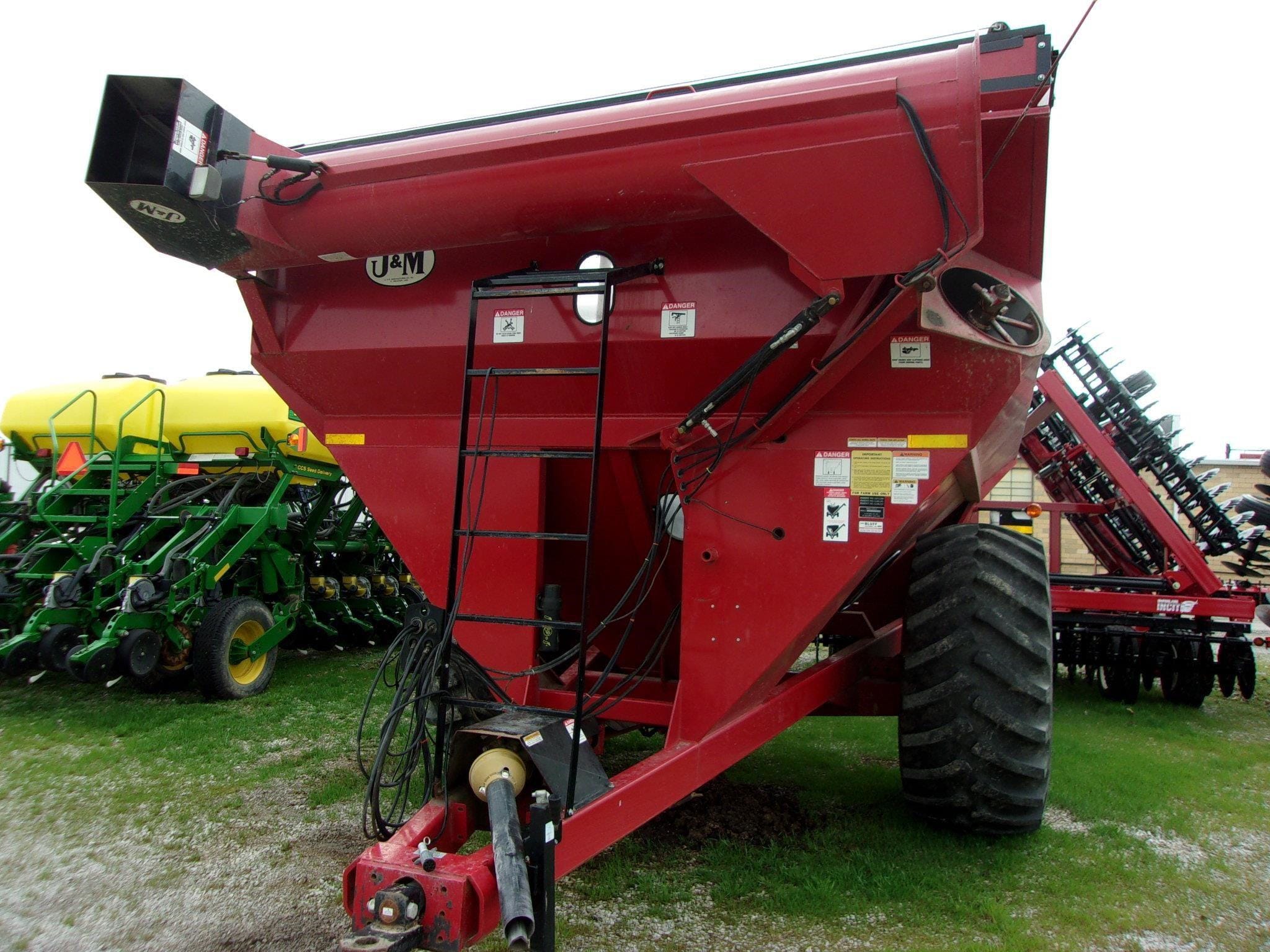 J&M 875-18 Equipment Image0