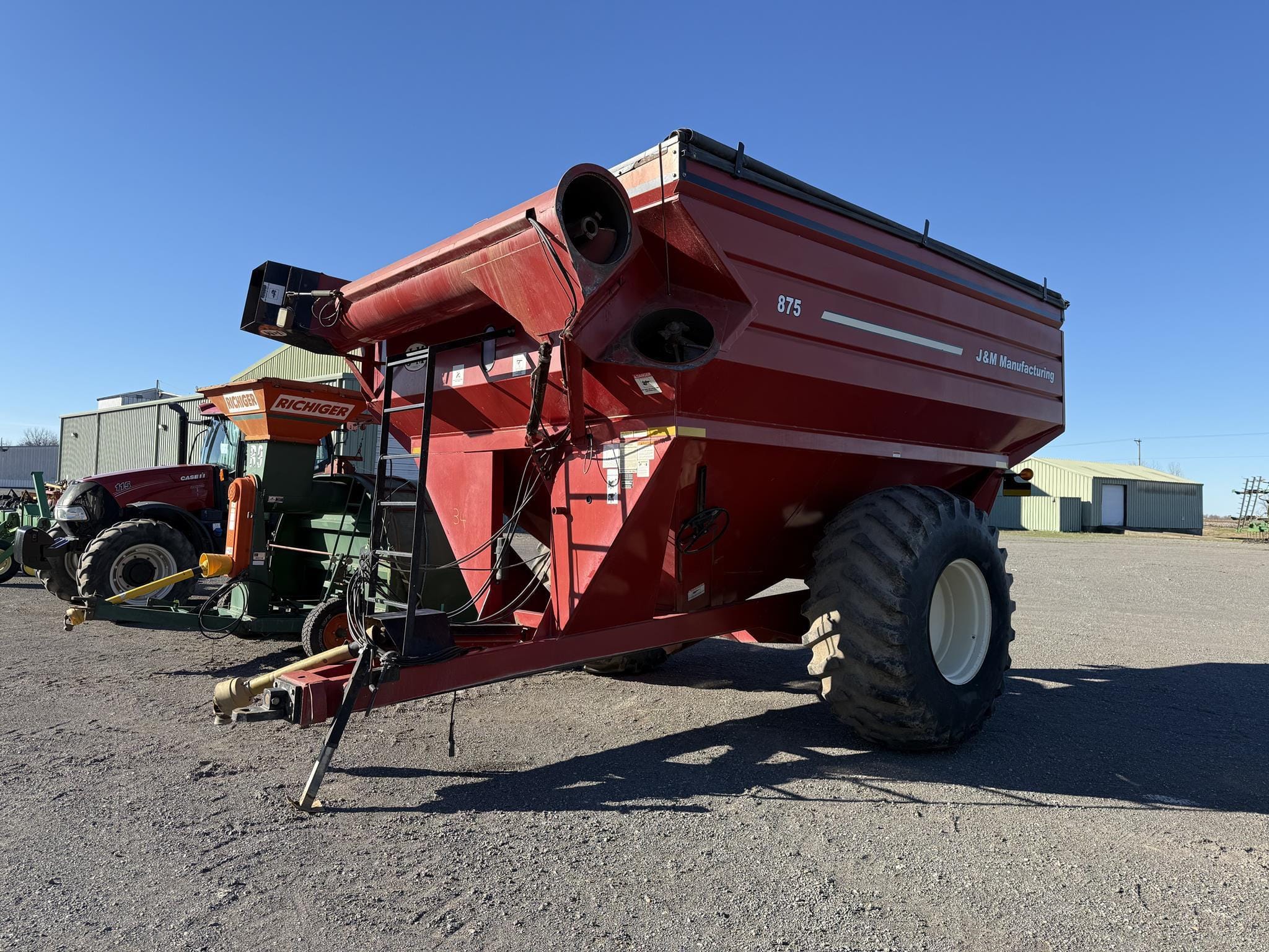 J&M 875 Equipment Image0