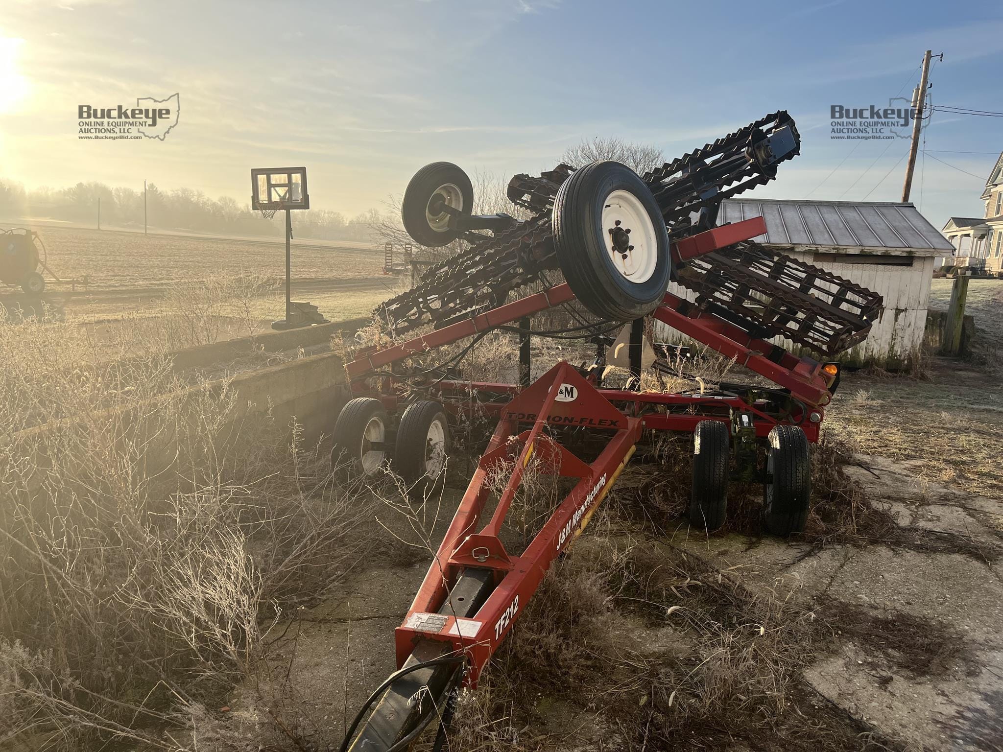 J&M TF212 Equipment Image0