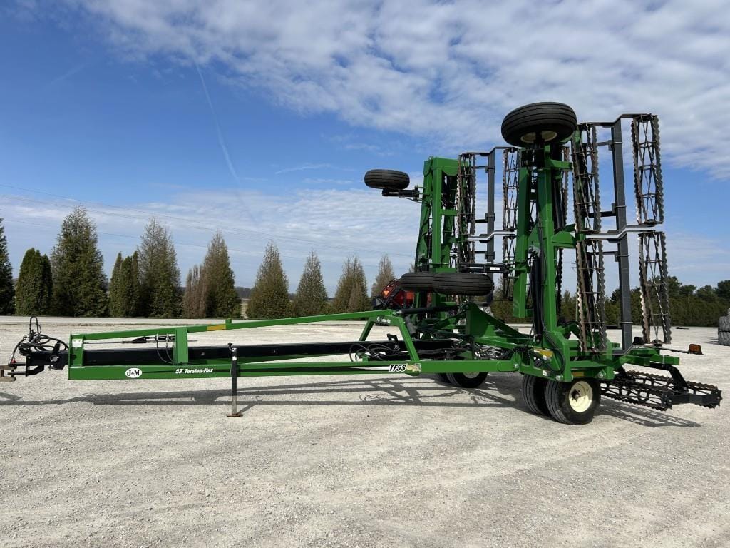 J&M TF5S Equipment Image0