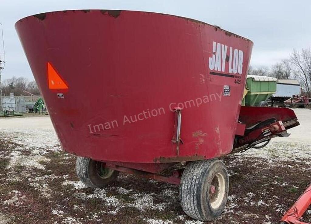 Jaylor 4405 Hay and Forage Grinders/Mixers for Sale Tractor Zoom