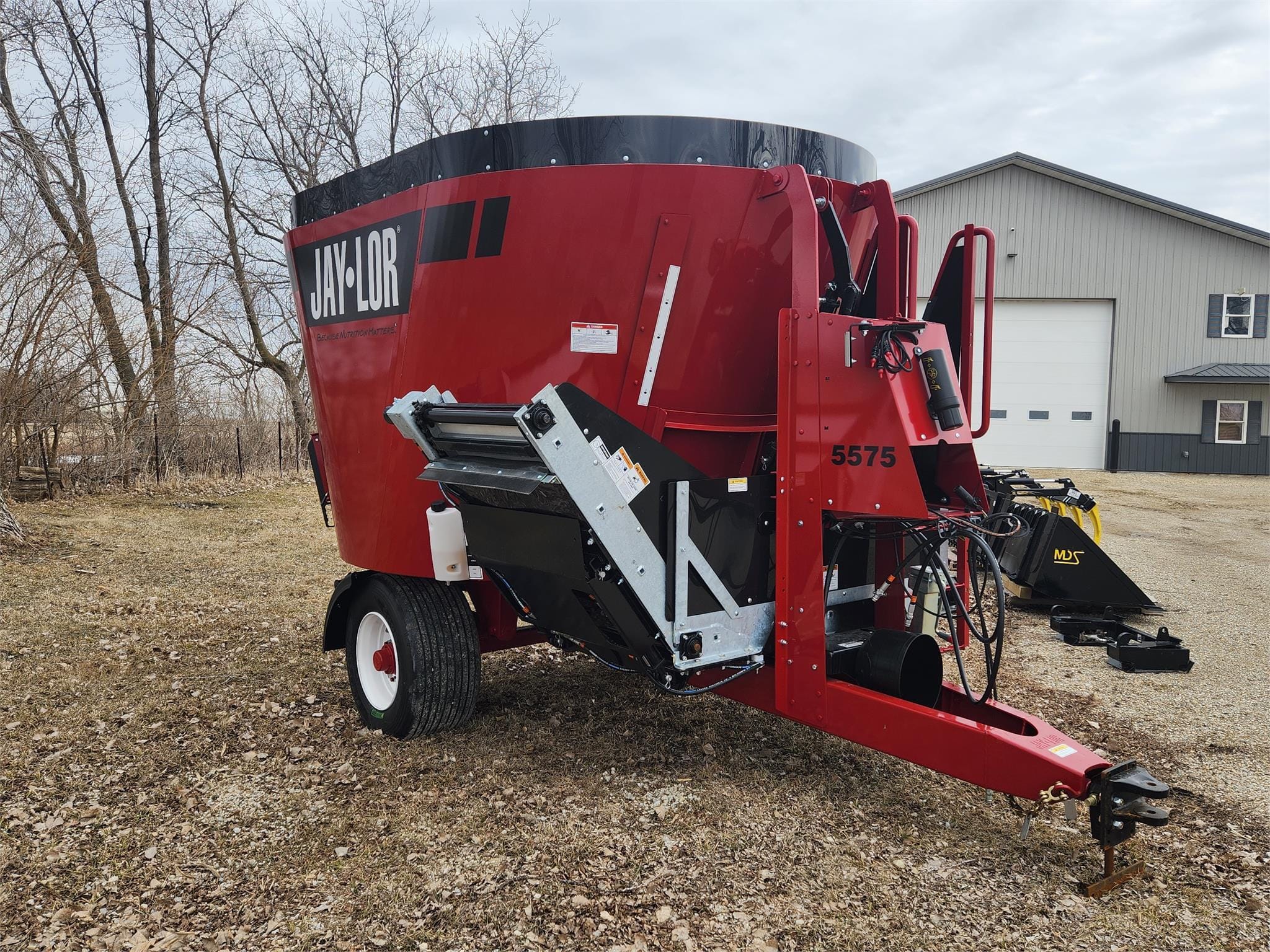 Jaylor 5575 Equipment Image0