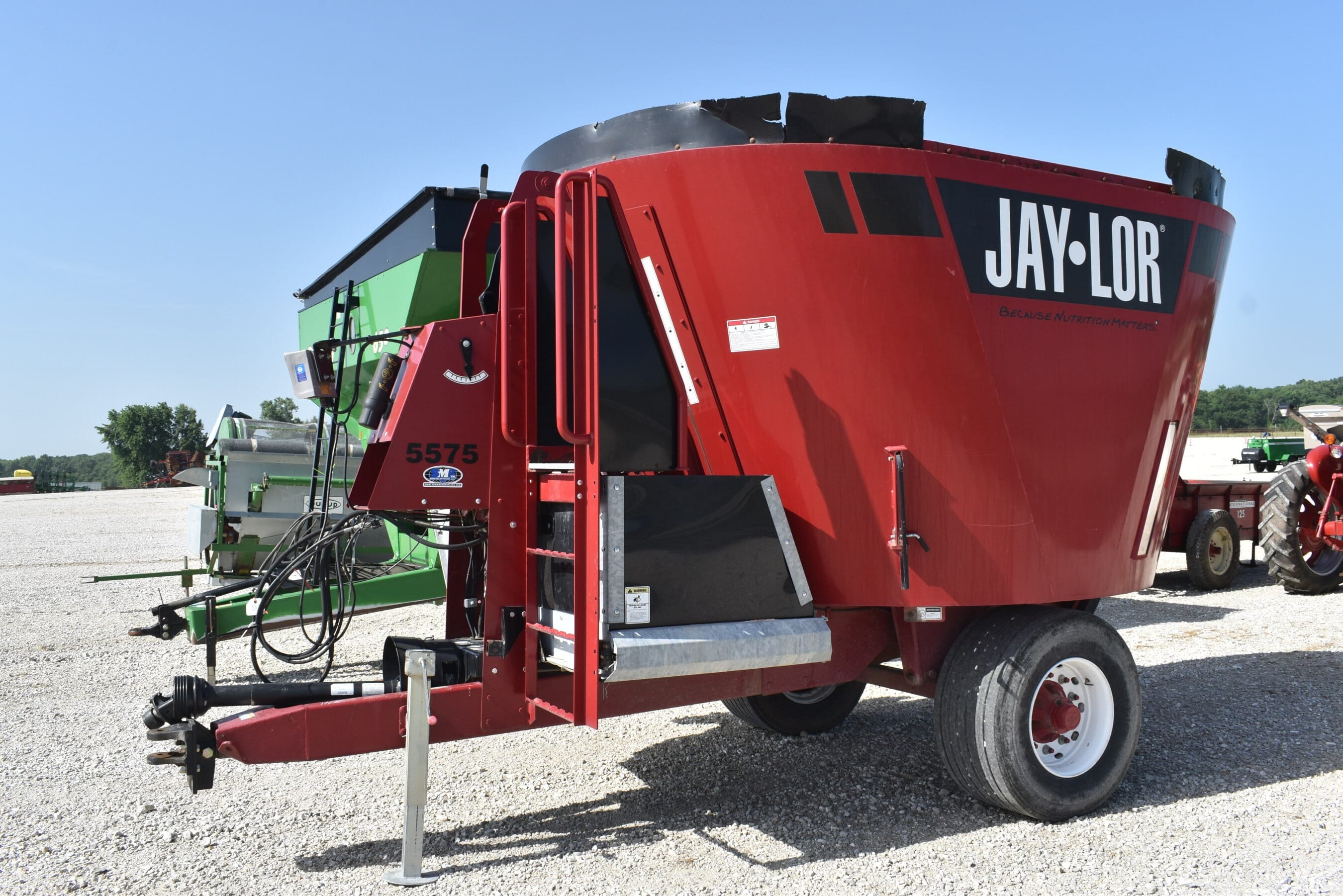 Jaylor 5575 Equipment Image0