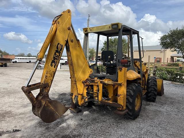 Image of JCB 210S equipment image 2