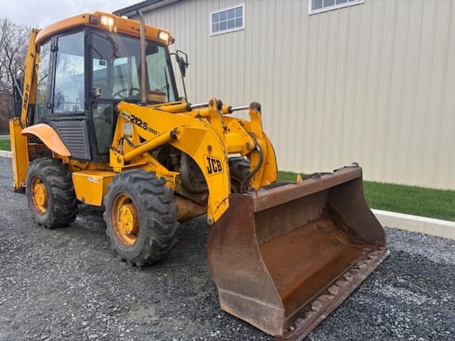 Image of JCB 212S equipment image 4