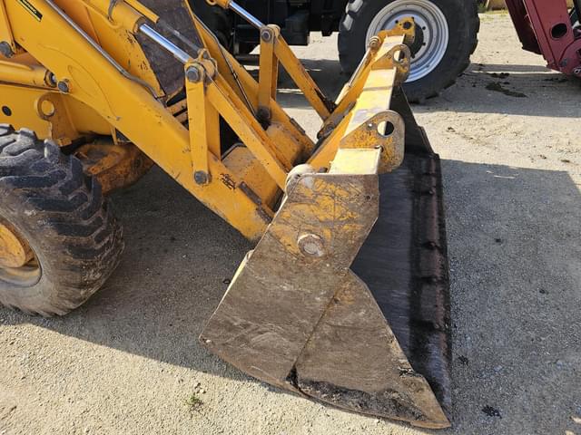 Image of JCB 214 equipment image 3