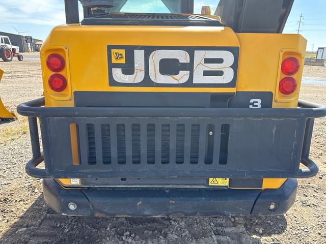 Image of JCB 320T equipment image 4