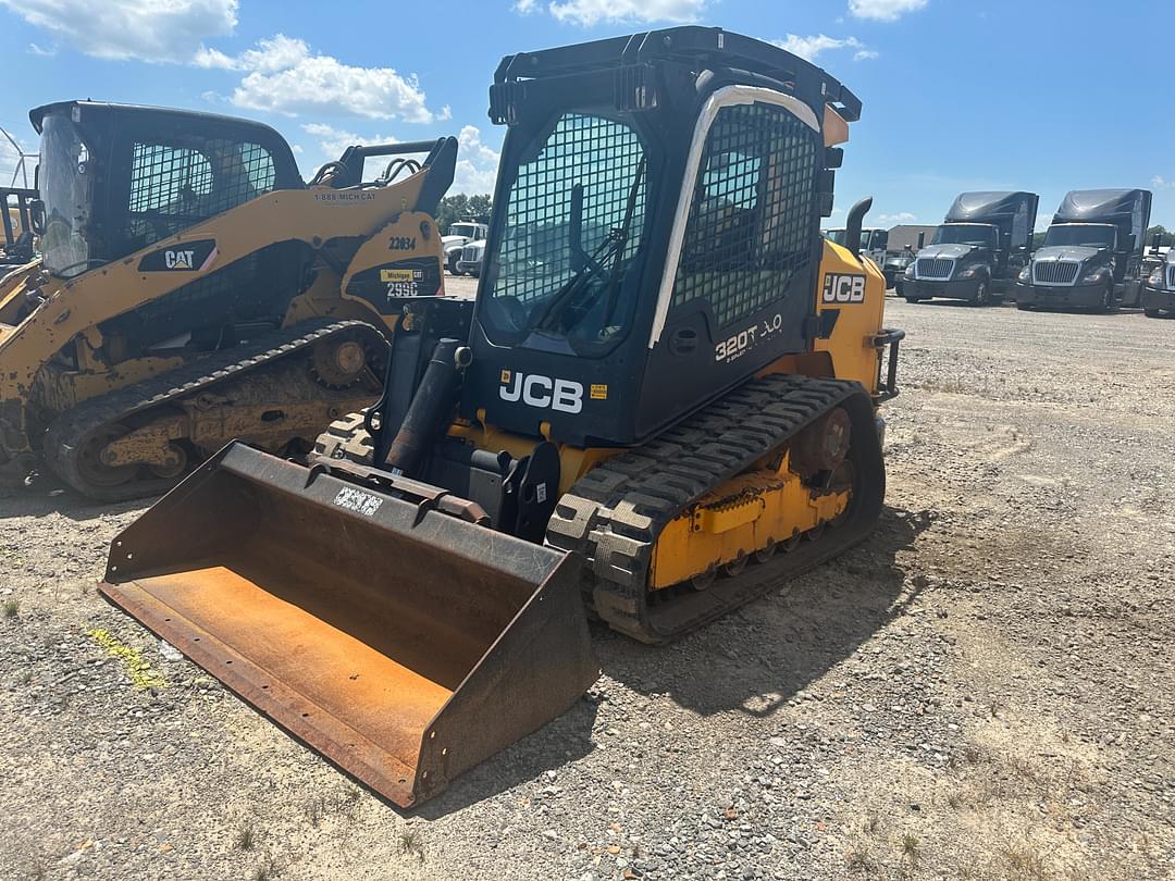 Image of JCB 320T Primary image