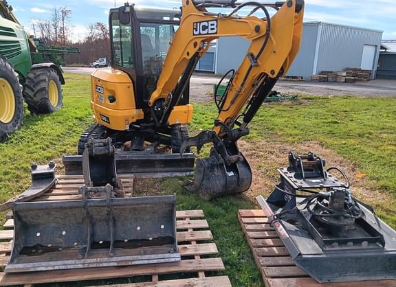 Image of JCB 35Z-A equipment image 2