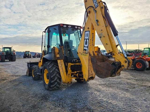 Image of JCB 3CX equipment image 3