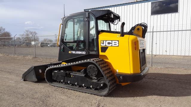 Image of JCB 3TS-8T equipment image 2